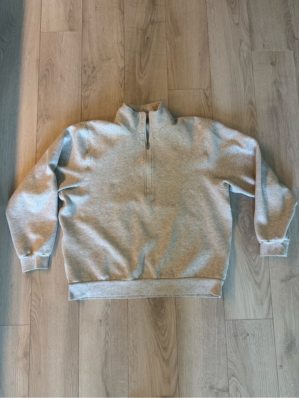 Men’s Lululemon grey quarter zip